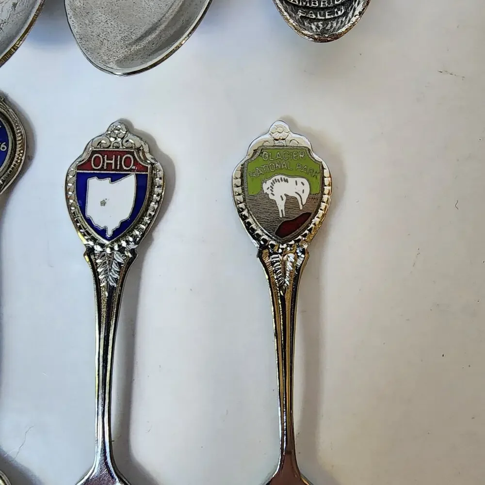 Lot Of 16 Souvenier Spoons United States Collector Vintage Assorted
